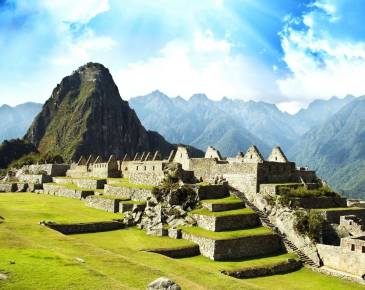 6 Days - 5 Nights: Arica - Cusco - Sacred Valley - Machu Picchu - Arica